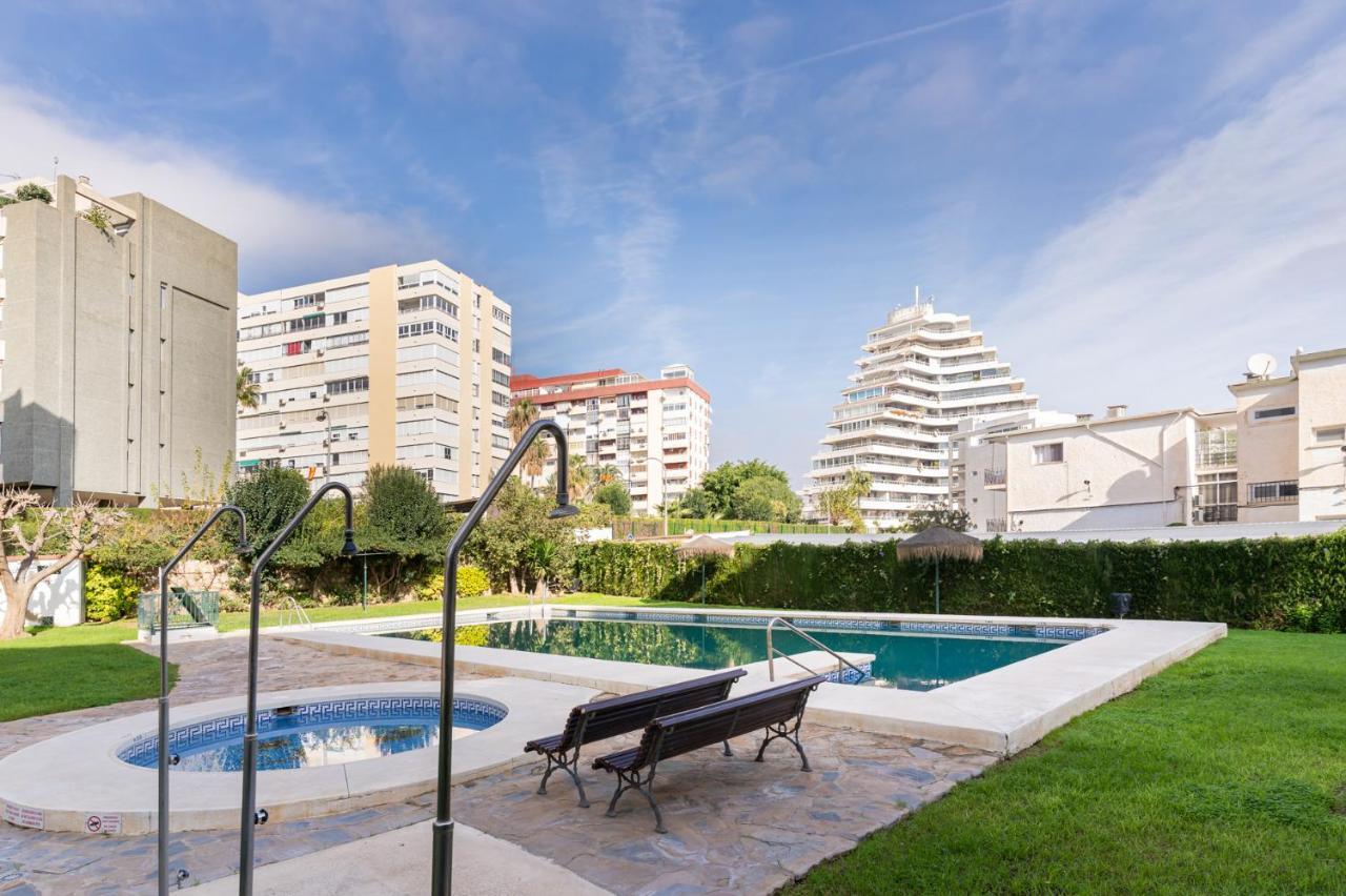 Blonzu Camerun Benalmádena Dış mekan fotoğraf